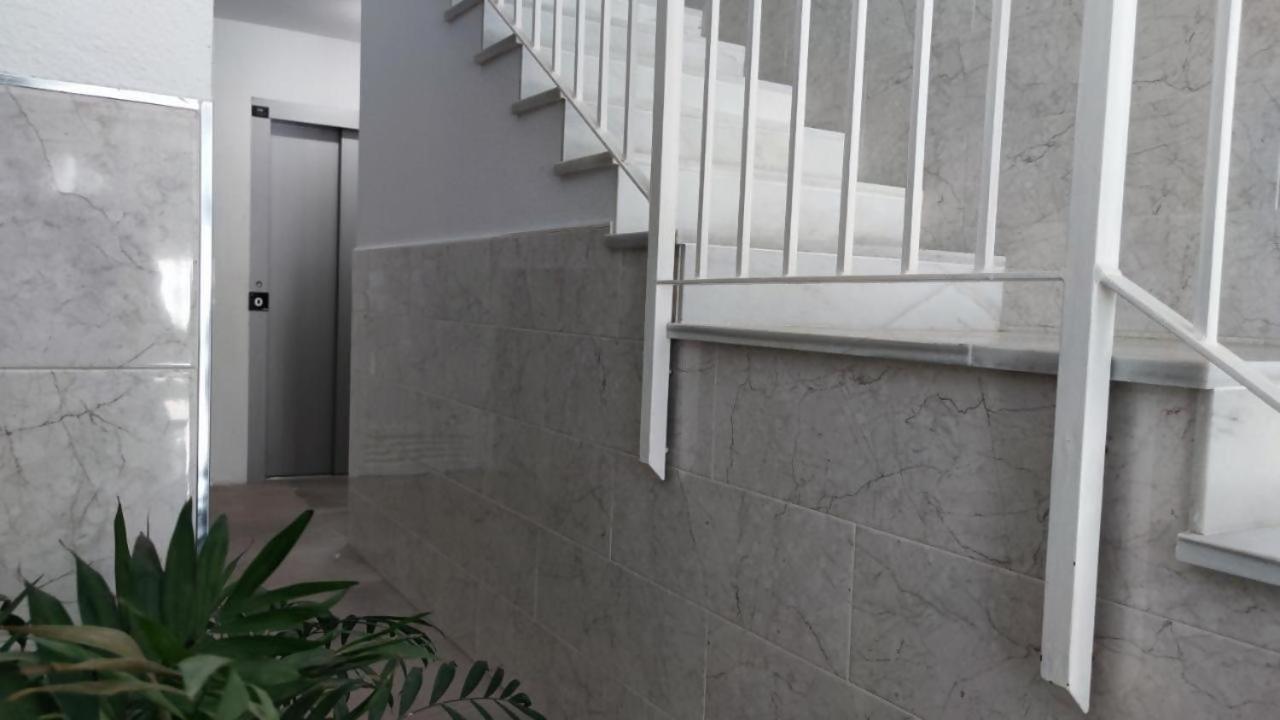 Fantastico Apartamento Totalmente Renovado Торе дел Мар Екстериор снимка